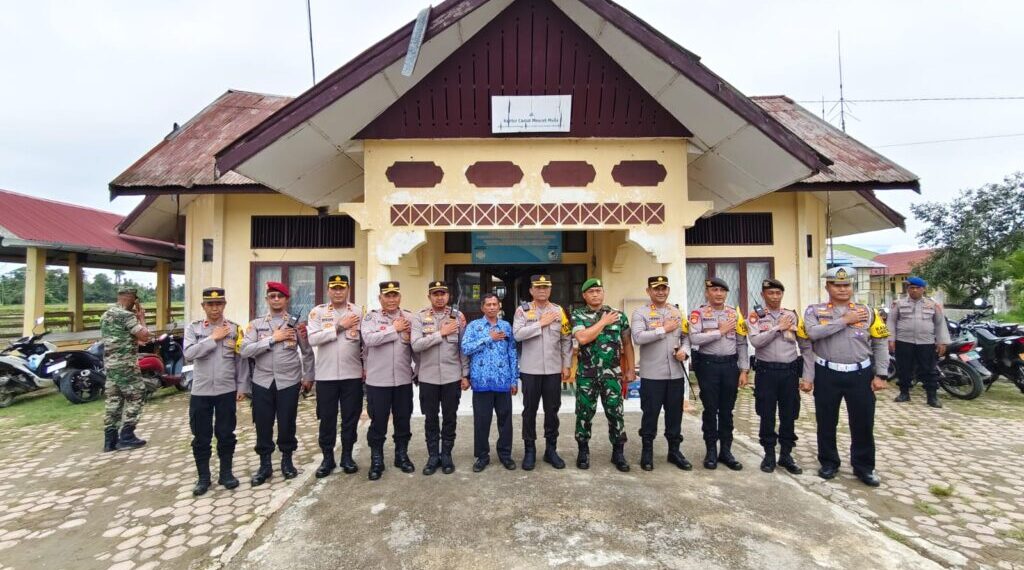 Pamatwil dan Kapolres Lhokseumawe Tinjau Langsung Rapat Pleno Rekapitulasi Pilkada 2024