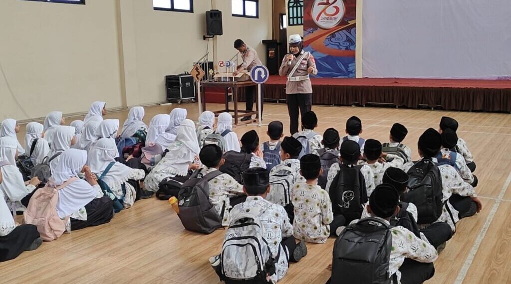 Polres Lhokseumawe Edukasi Anak Usia Dini Tertib Lalu Lintas Melalui Program “Polisi Sahabat Anak”
