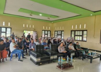 Polsek Nisam Laksanakan Pengamanan Rapat Pleno Hasil Pemilihan Pilkada Wilayah Kecamatan Nisam*