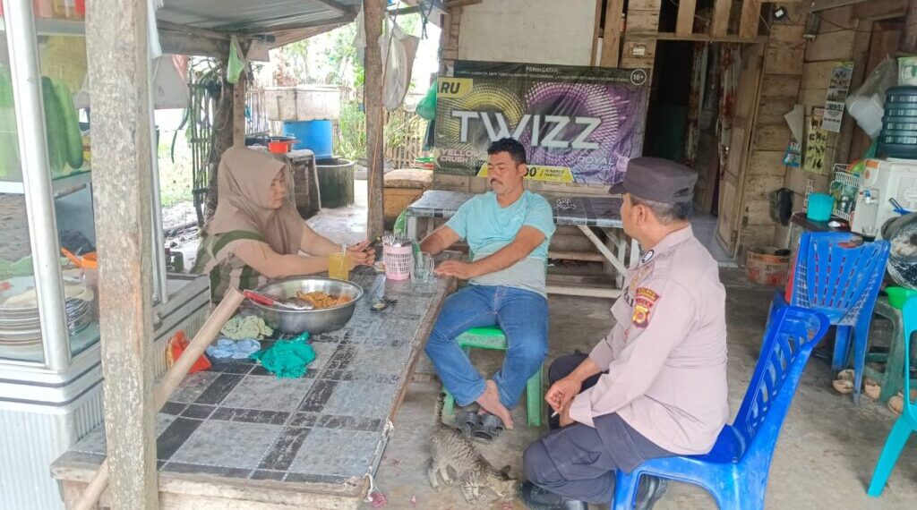 Tingkatkan Keamanan, Polsek Muara Satu Gencarkan Patroli Dialogis
