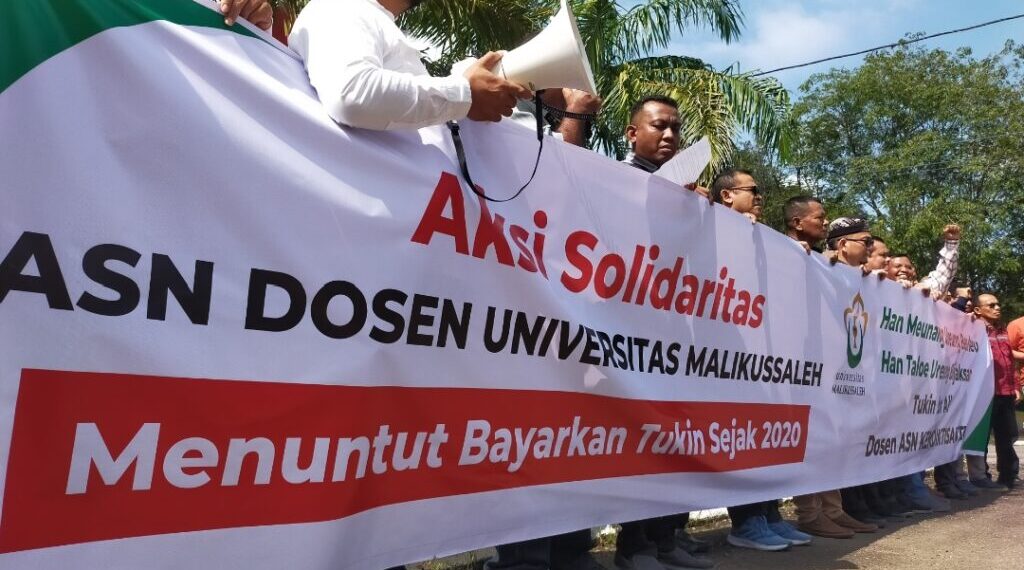 Aksi Solidaritas, Dosen Unimal Minta Pemerintah Bayarkan Tukin Dosen