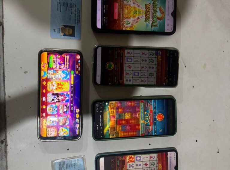Polres Bireuen Amankan Lima Warga Diduga Terlibat Judi Online di Warung Kopi