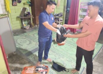 Penemuan Mayat Pria Gantung Diri, Tim Identifikasi Polres Bireuen Lakukan Olah TKP