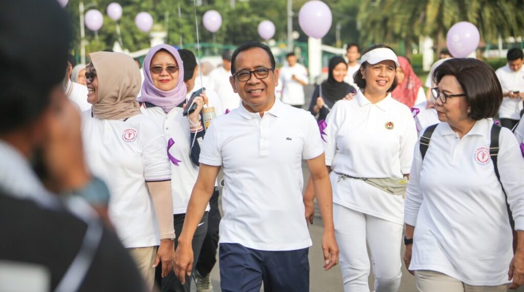 Peringati Hari Kanker Sedunia, Kemenko PMK Dorong Gaya Hidup Sehat