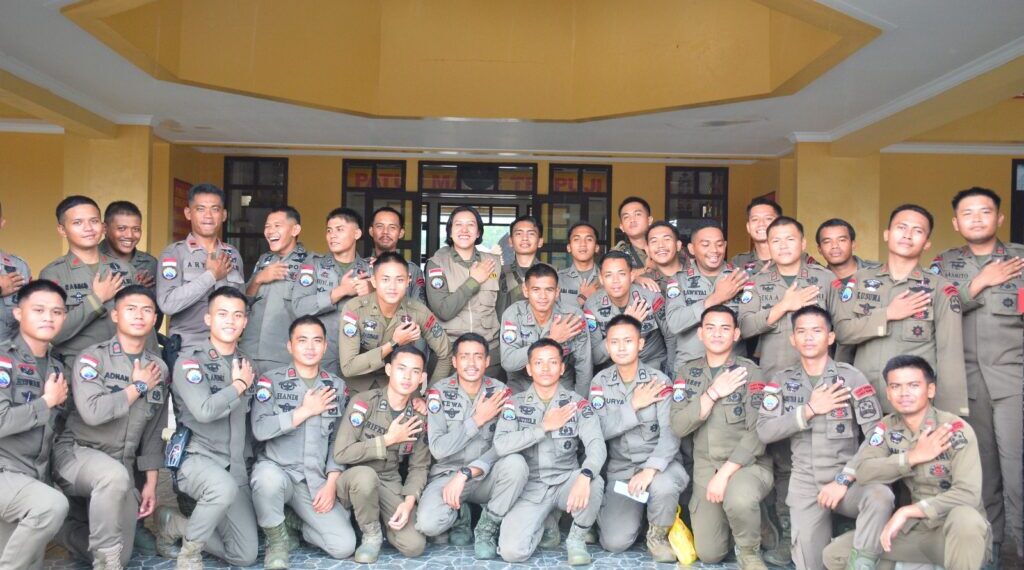 Tingkatkan Kesiapan dan Semangat Bertugas, Personel Ops Damai Cartenz-2025 Hadapi Tantangan Unik dan Seru