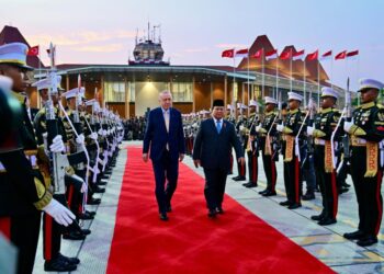 Akhiri Kunjungan dengan Keakraban Hangat, Presiden Prabowo Lepas Presiden Erdoğan Tinggalkan Indonesia